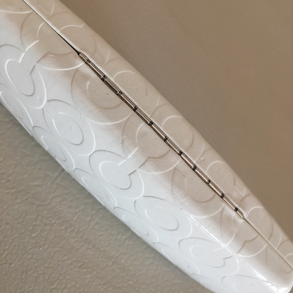 Coach eye glasses case - Picture 7 of 8